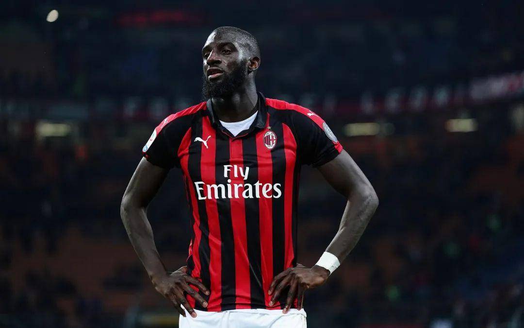  摩纳哥中场核心离队，夏窗引援成焦点  